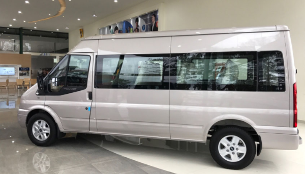 anh dai dien nen mua xe du lich 16 cho nao