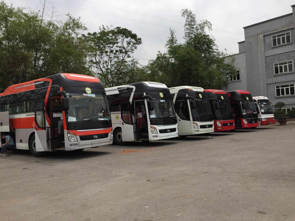 bao gia thue xe di viet tri