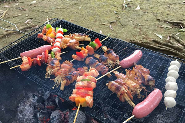 cac mon nuong khi di da ngoai